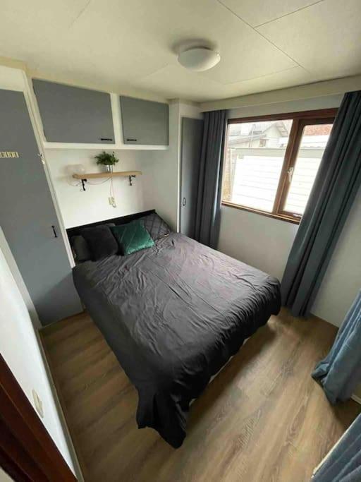 Gezellig Chalet Op De Prachtige Veluwe Путен Екстериор снимка