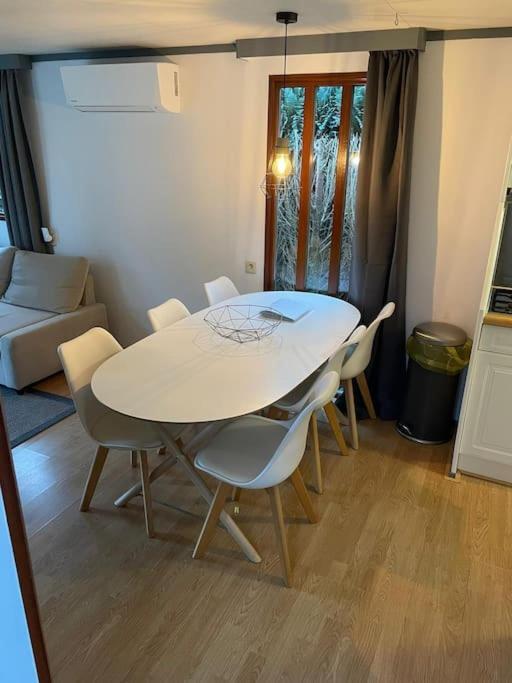 Gezellig Chalet Op De Prachtige Veluwe Путен Екстериор снимка