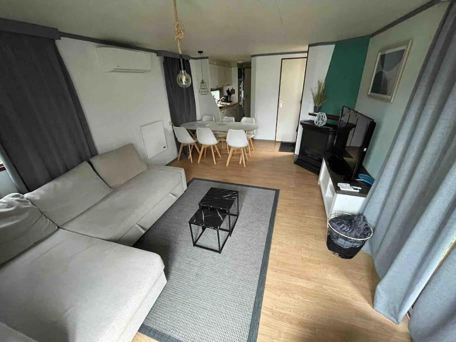 Gezellig Chalet Op De Prachtige Veluwe Путен Екстериор снимка
